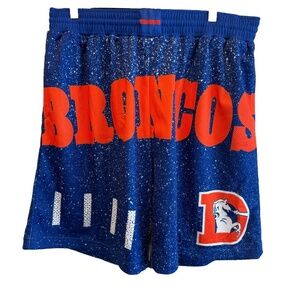 Mitchell & Ness Denver Broncos Shorts size XLarge NWT